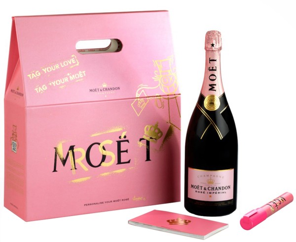 Moet & Chandon Champagner Rose Imperial Graffiti Tag your Love Geschenkset Magnum