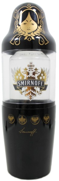 Smirnoff Black mit Matrioska Shaker