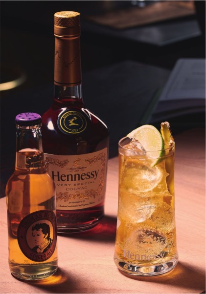 Hennessy Ginger Longdrink Set 1,7 Liter